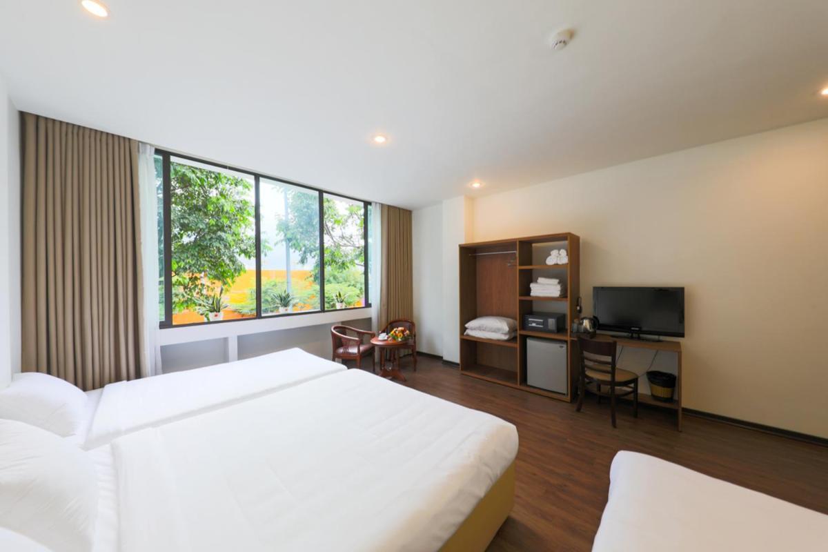 Vitalis Riverside Hotel Da Nang Zewnętrze zdjęcie