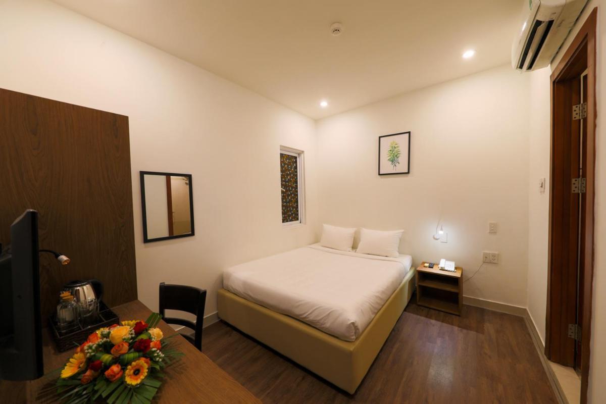 Vitalis Riverside Hotel Da Nang Zewnętrze zdjęcie