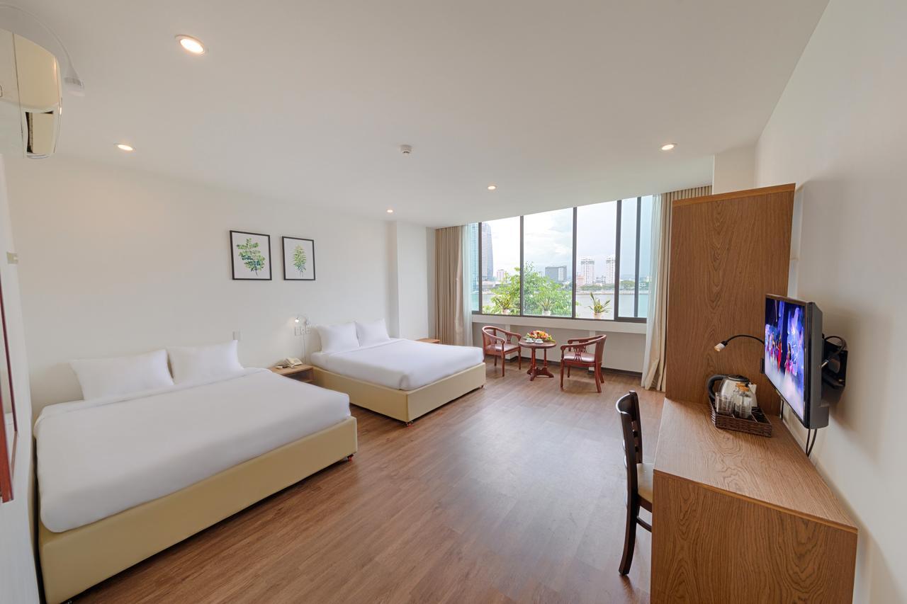 Vitalis Riverside Hotel Da Nang Zewnętrze zdjęcie